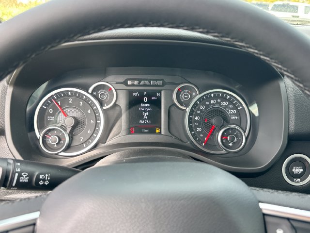 New 2027 RAM 1500 4x4 Crew Cab image 22