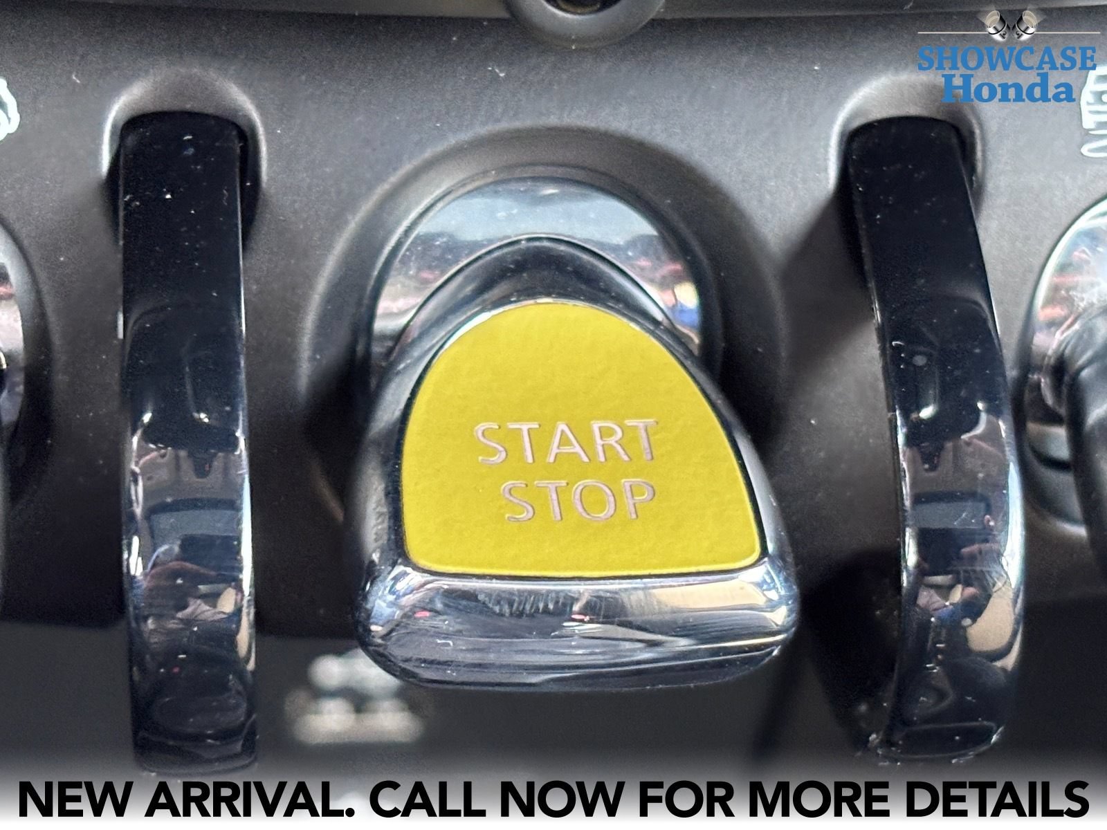 Used 2024 MINI Cooper SE FWD image 32