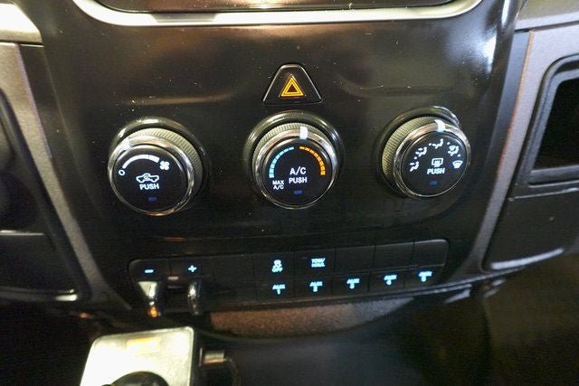 Used 2016 RAM 5500 Tradesman w/ Power Accessory Group AWD/4WD image 17