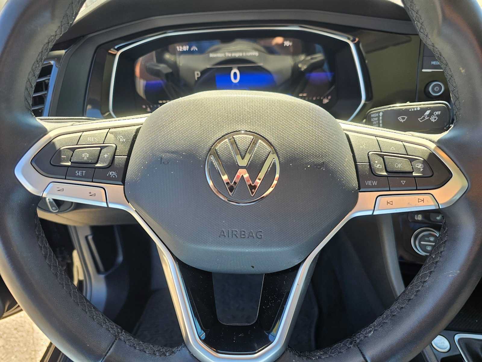 Used 2023 Volkswagen Jetta SE FWD image 22