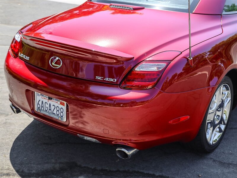 Used 2007 Lexus SC 430 Convertible RWD image 16