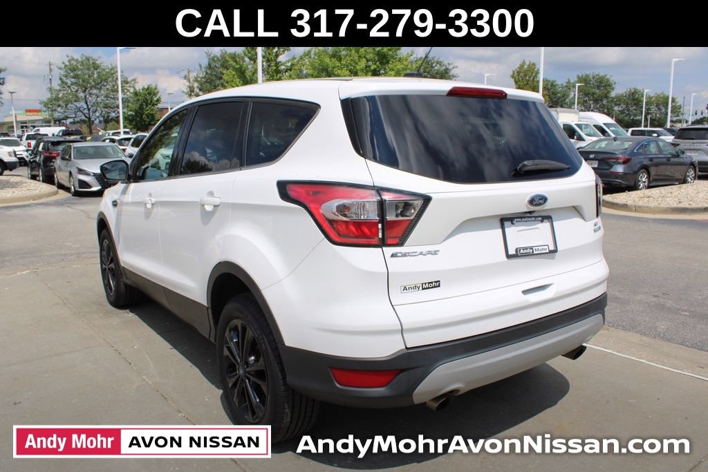 Used 2017 Ford Escape SE AWD/4WD image 5
