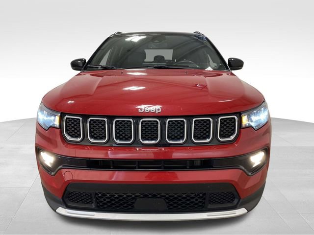 Used 2024 Jeep Compass Limited image 7