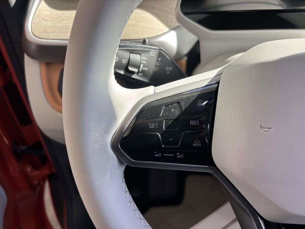 New 2025 Volkswagen ID. Buzz Pro S Plus image 16
