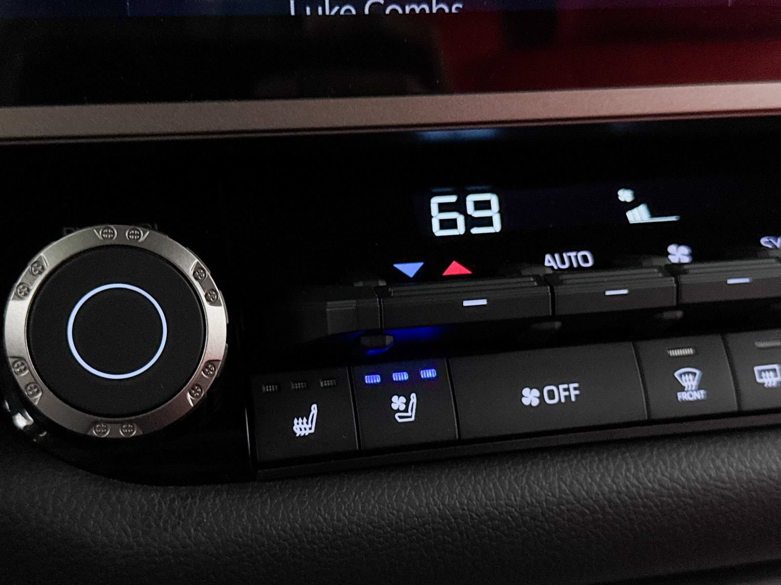 Used 2026 Toyota Tundra Limited AWD/4WD image 26