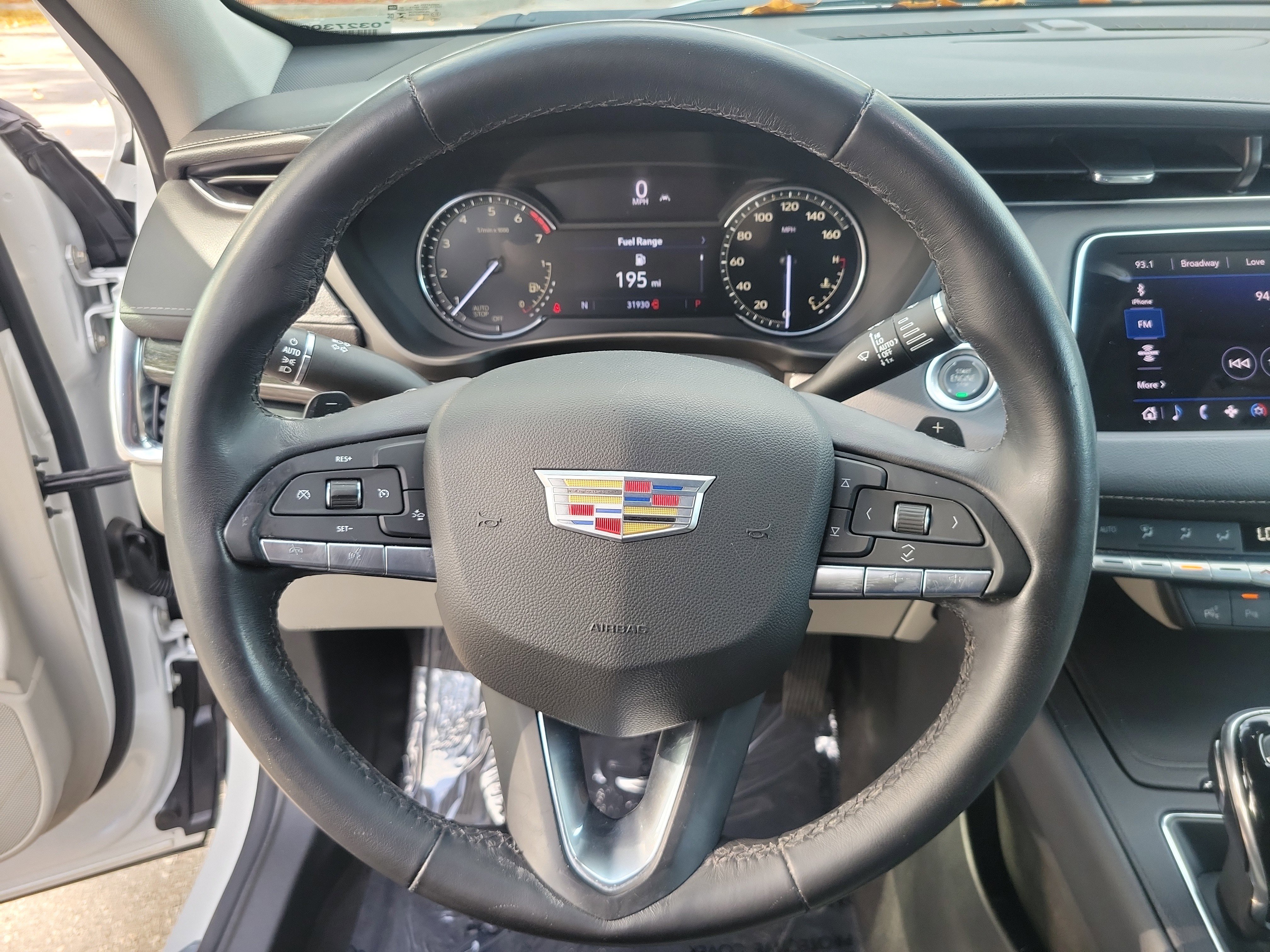 Used 2020 Cadillac XT4 Premium Luxury w/ Enhanced Visibility Package image 25