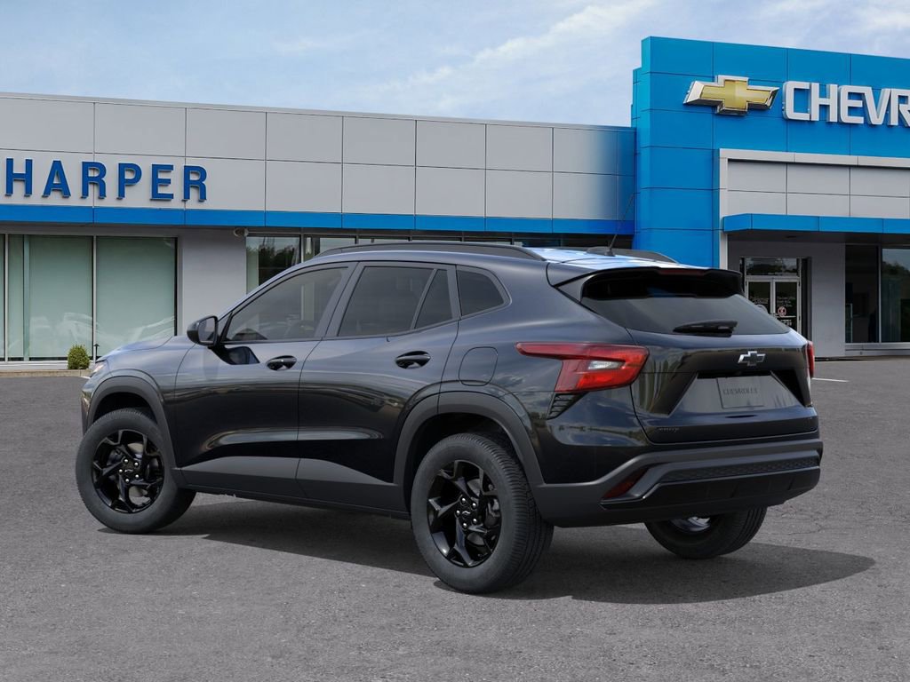 New 2026 Chevrolet Trax LT w/ Driver Confidence Package FWD image 3