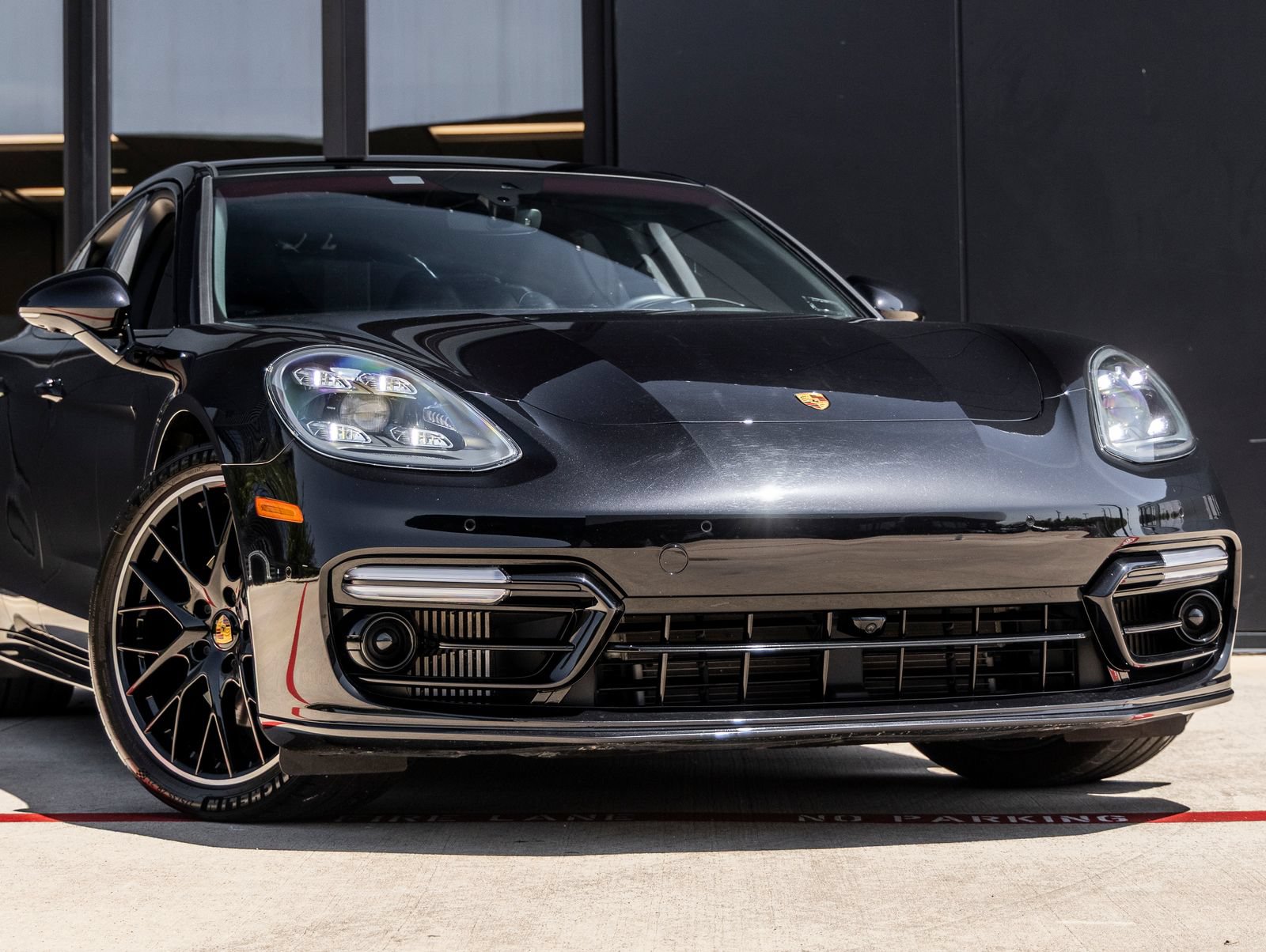 Certified 2023 Porsche Panamera 4S AWD/4WD image 9