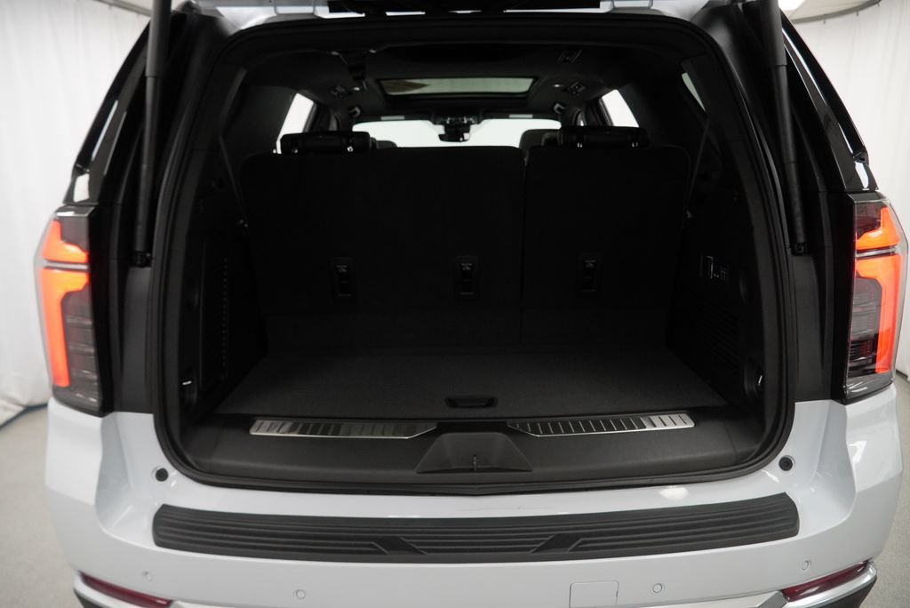 New 2026 Chevrolet Tahoe High Country w/ Sun And Tow Package AWD/4WD image 28
