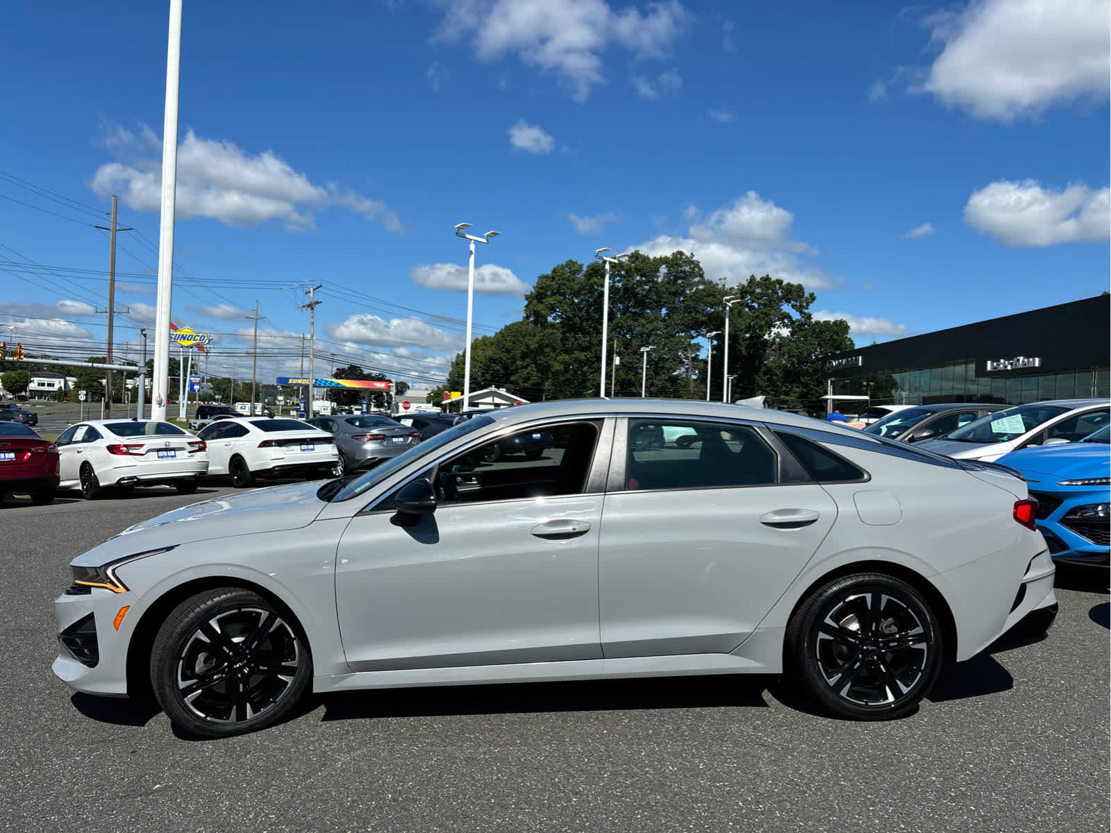 Used 2023 Kia K5 GT-Line w/ GT-Line Premium Package FWD image 5
