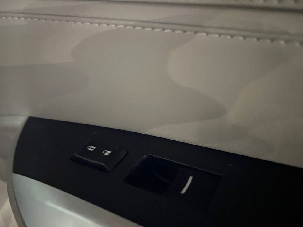 Used 2015 Acura TLX V6 w/ Technology Package image 12