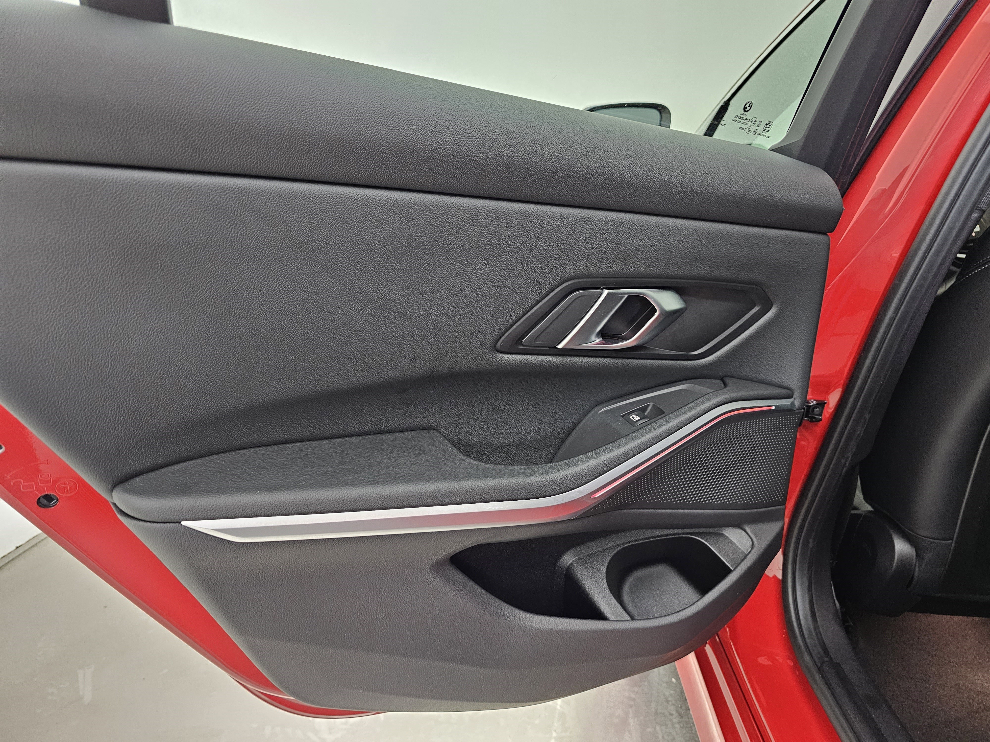 Used 2024 BMW 330i xDrive Sedan image 21