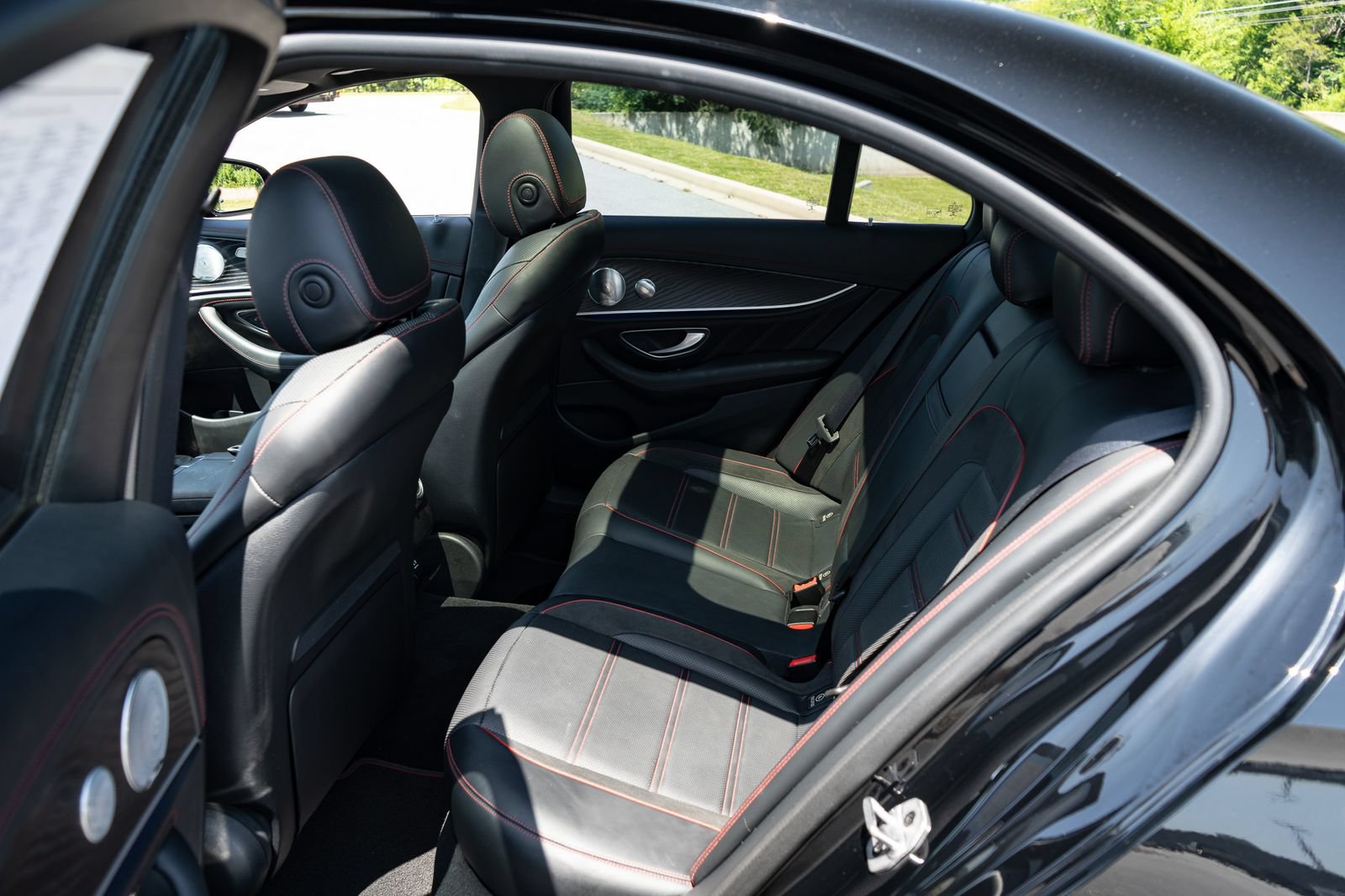 Used 2018 Mercedes-Benz E 43 AMG 4MATIC Sedan image 19