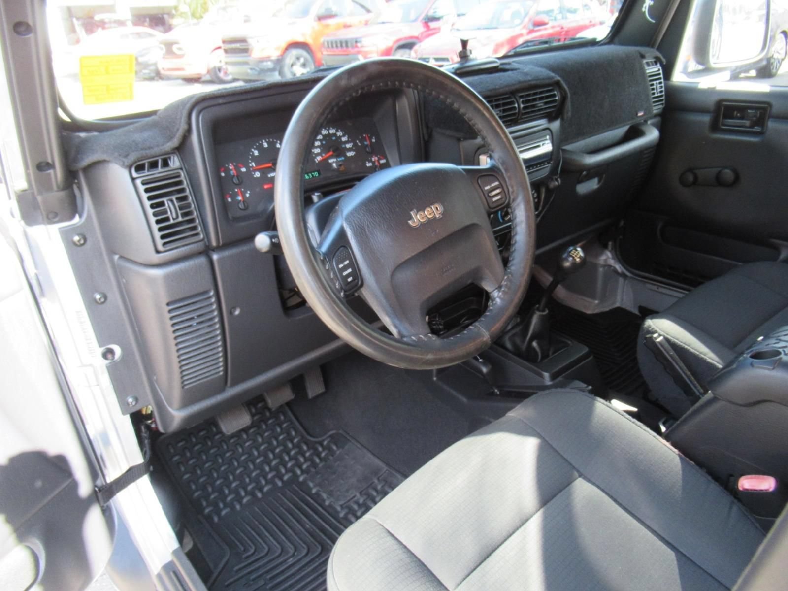 Used 2006 Jeep Wrangler Sport w/ 30" Tire & Wheel Group AWD/4WD image 16