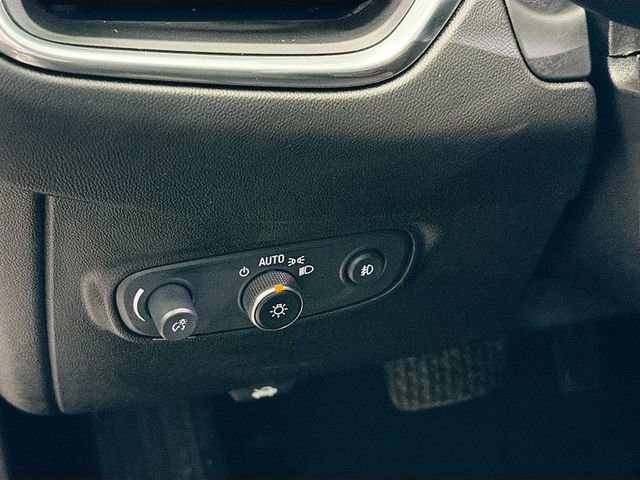 Used 2020 Chevrolet Equinox LT image 10