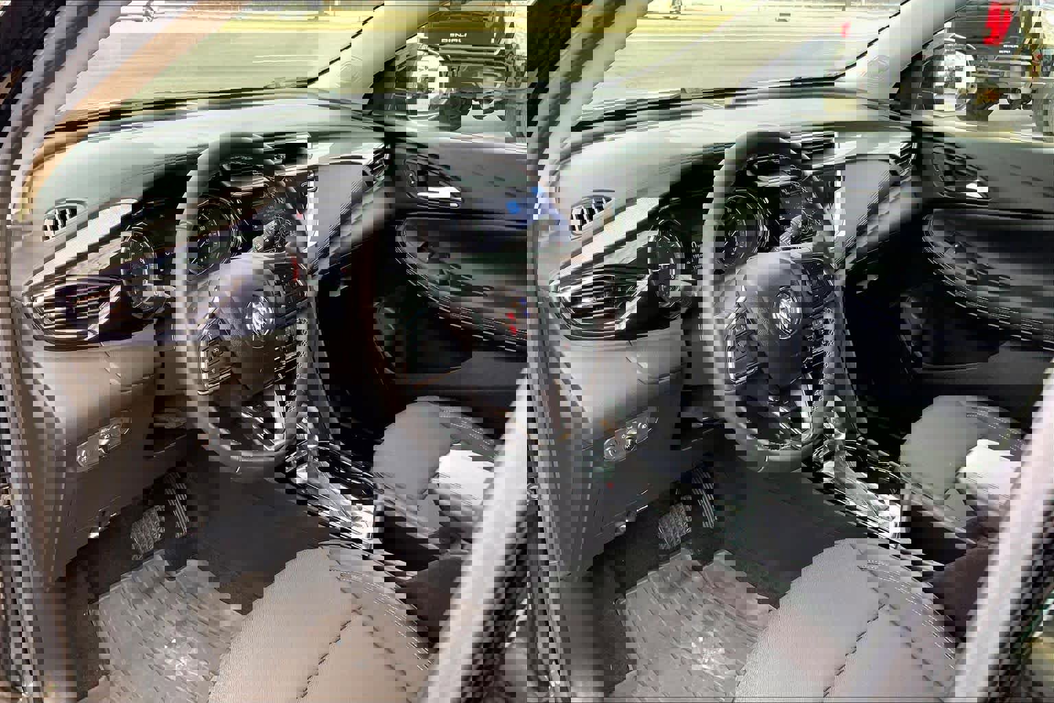 Used 2023 Buick Encore GX Select w/ Sport Touring Package image 15