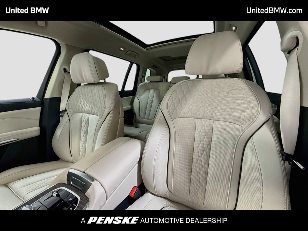 New 2027 BMW X7 xDrive40i w/ Executive Package AWD/4WD image 12