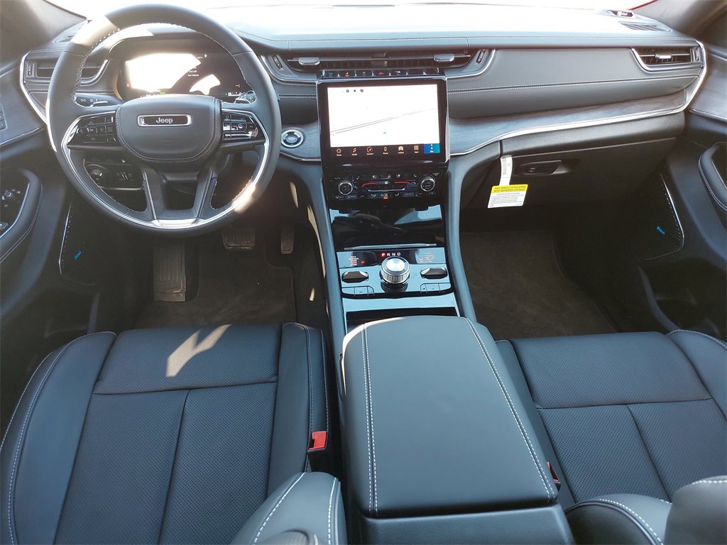 New 2024 Jeep Grand Cherokee Overland w/ Luxury Tech Group IV image 9