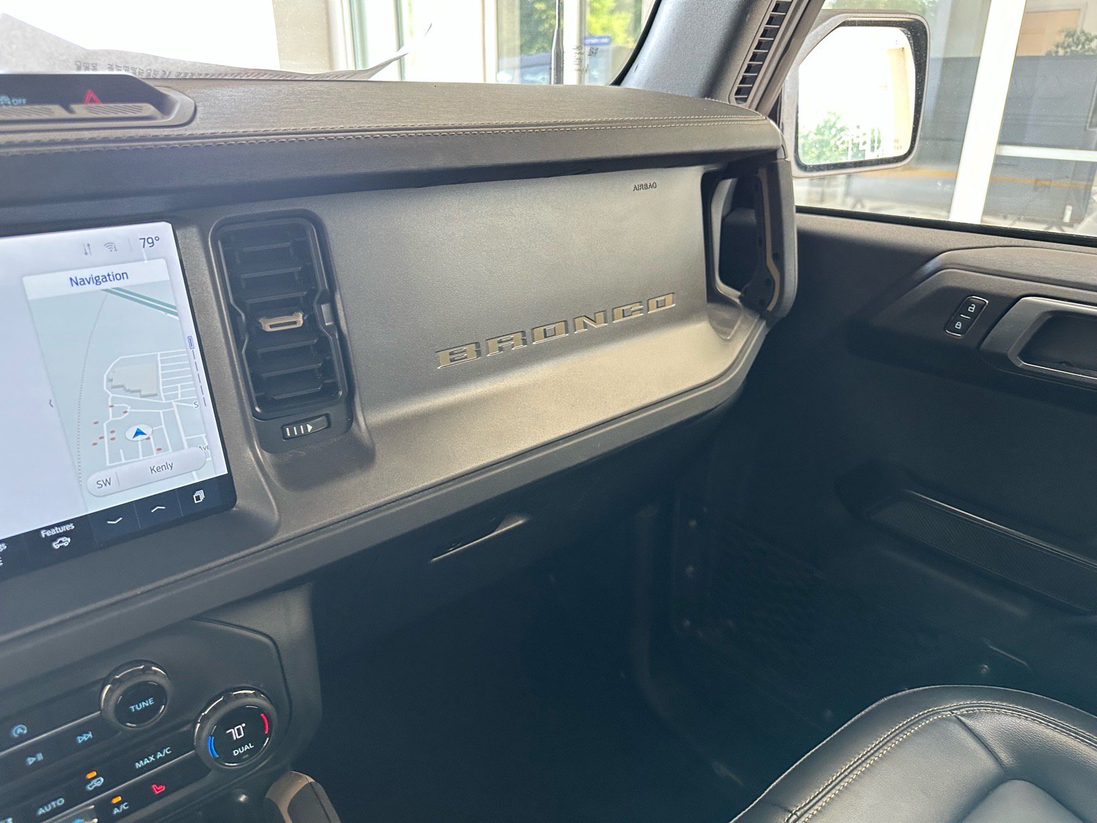 Certified 2025 Ford Bronco Badlands AWD/4WD image 29