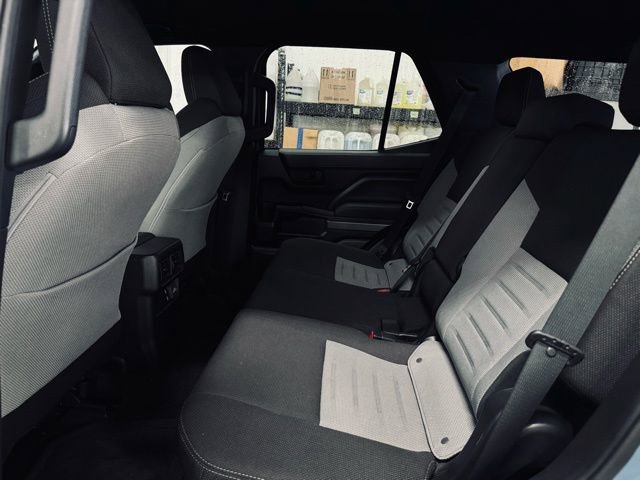 Used 2025 Toyota 4Runner TRD Off-Road image 19