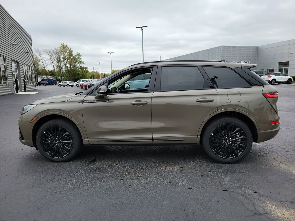 New 2026 Lincoln Corsair Premiere image 7