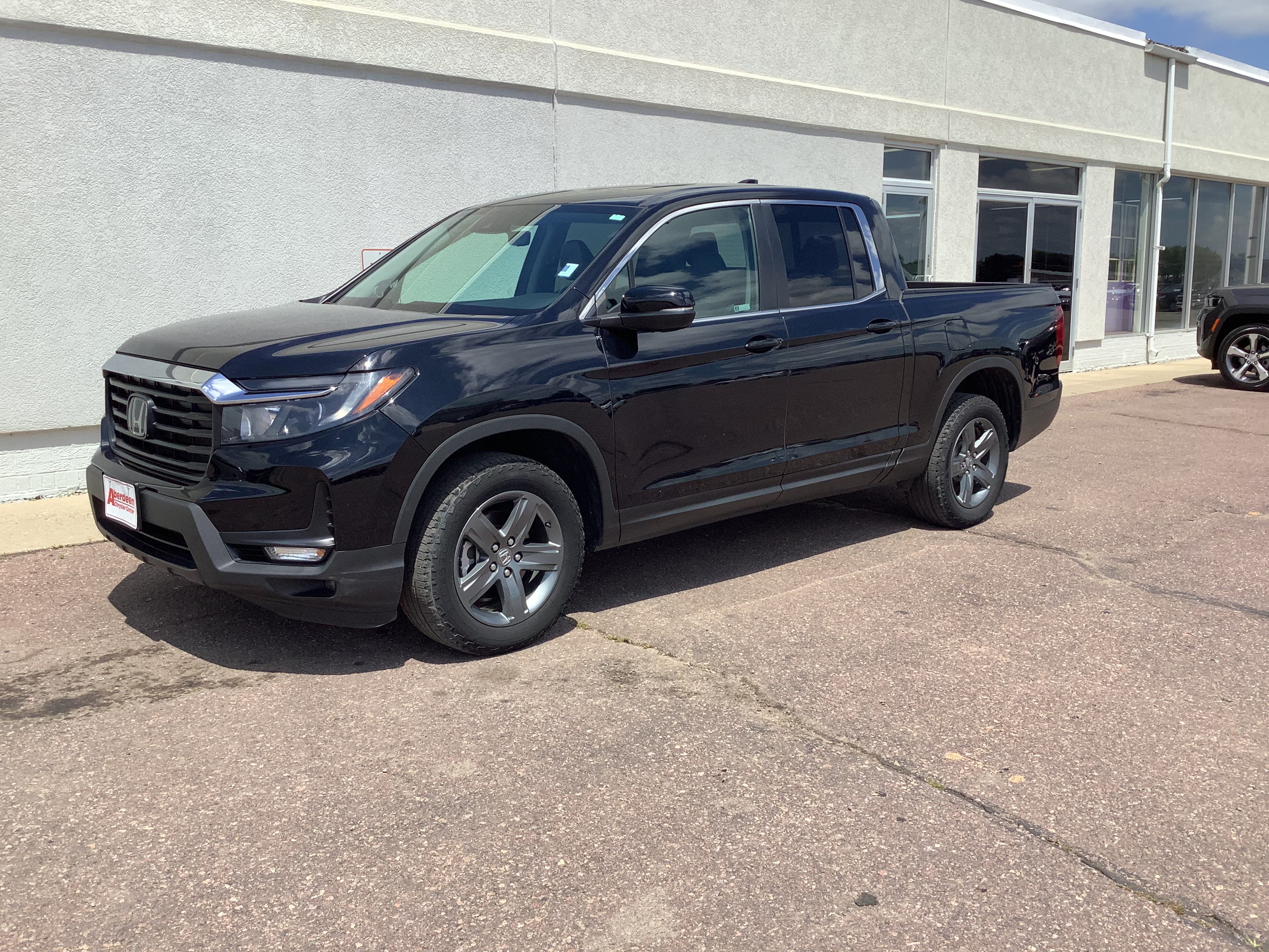 Used 2023 Honda Ridgeline RTL image 2