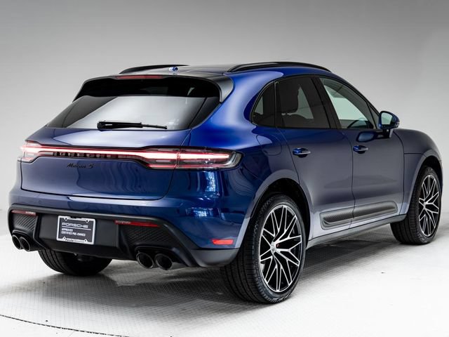 Certified 2023 Porsche Macan S AWD/4WD image 34