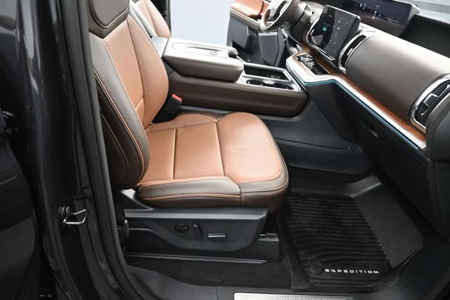 Certified 2025 Ford Expedition Max King Ranch AWD/4WD image 29