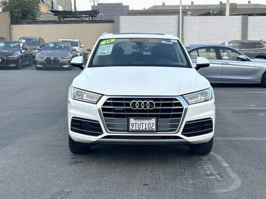 Used 2019 Audi Q5 2.0T Premium w/ Convenience Package AWD/4WD image 8