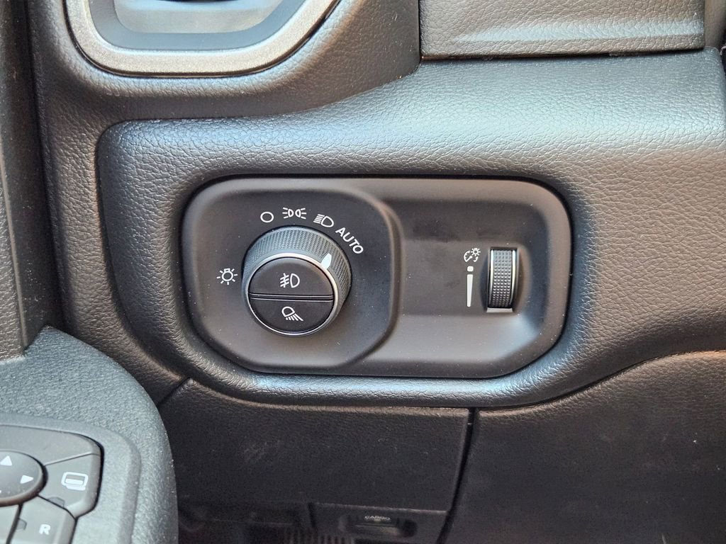 New 2026 RAM 3500 Tradesman image 18