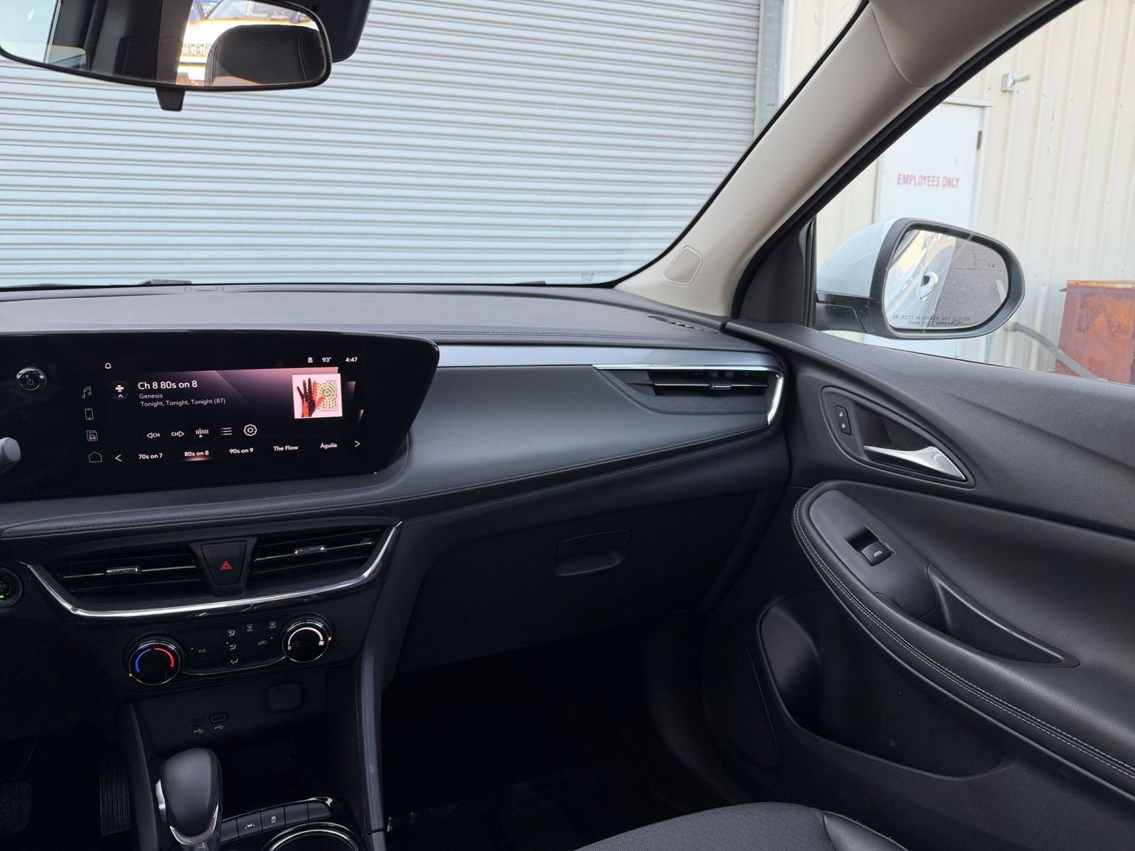 Used 2025 Buick Encore GX Preferred image 34