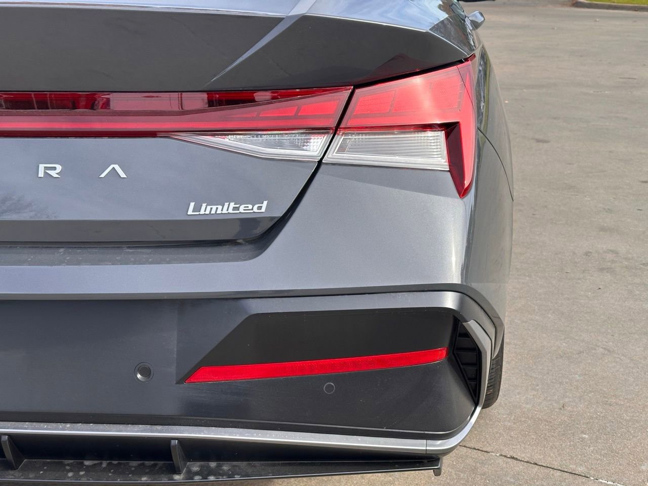 Certified 2024 Hyundai Elantra Limited image 15