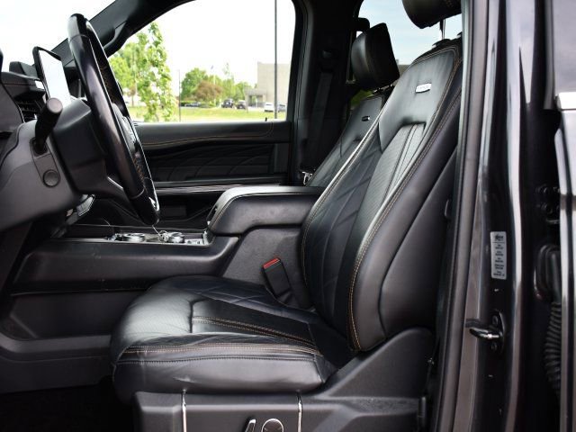 Used 2022 Ford Expedition Max Platinum AWD/4WD image 12