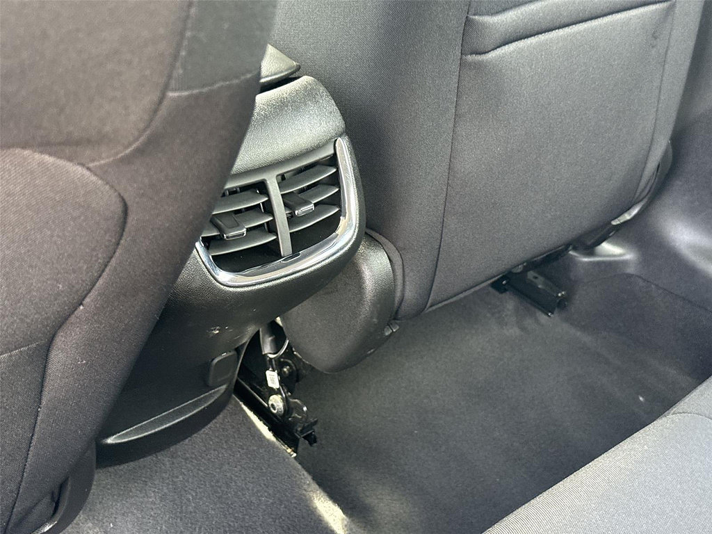 Used 2025 Chevrolet Malibu LT FWD image 19