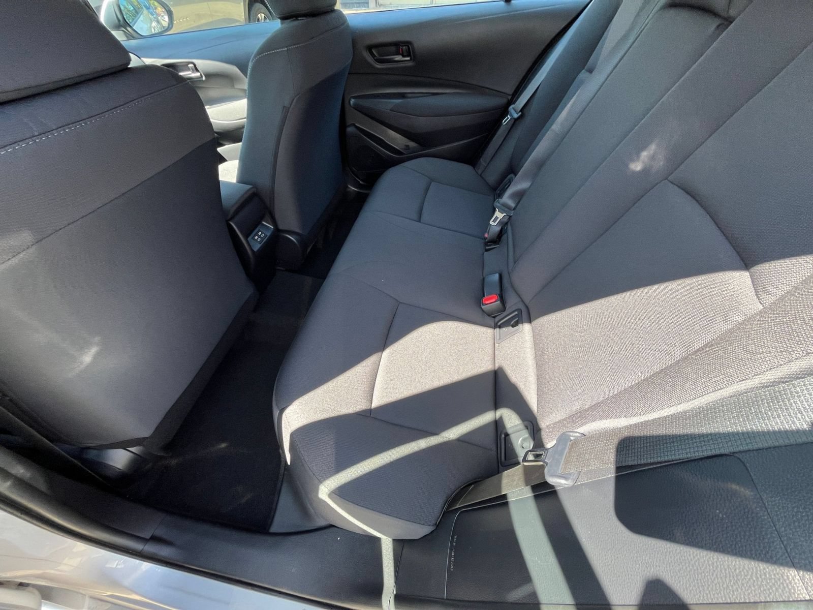 Used 2025 Toyota Corolla LE FWD image 25