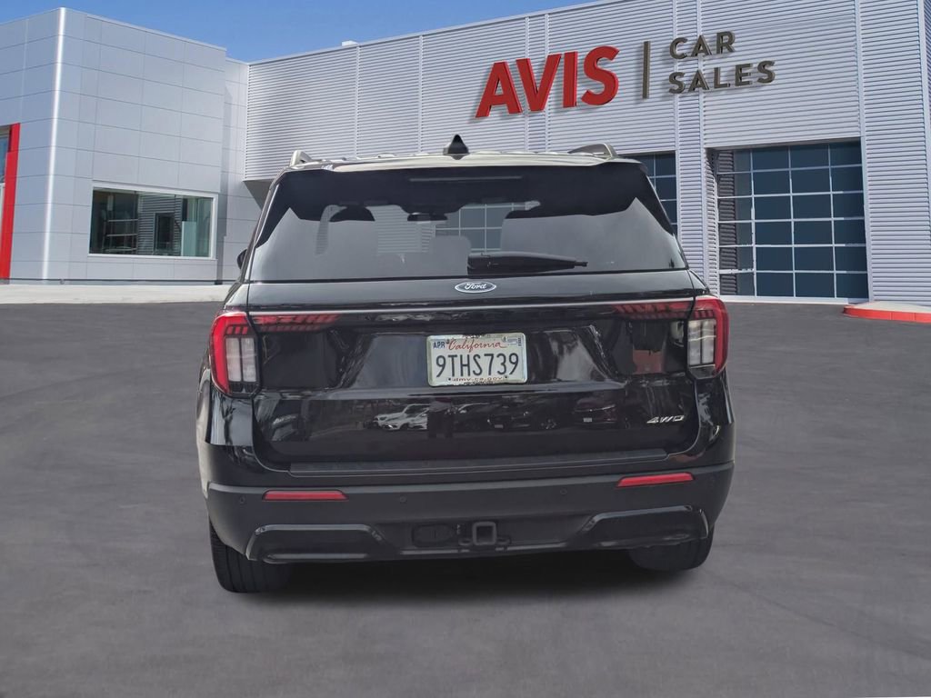 Used 2025 Ford Explorer ST-Line w/ ST-Line Street Pack image 7