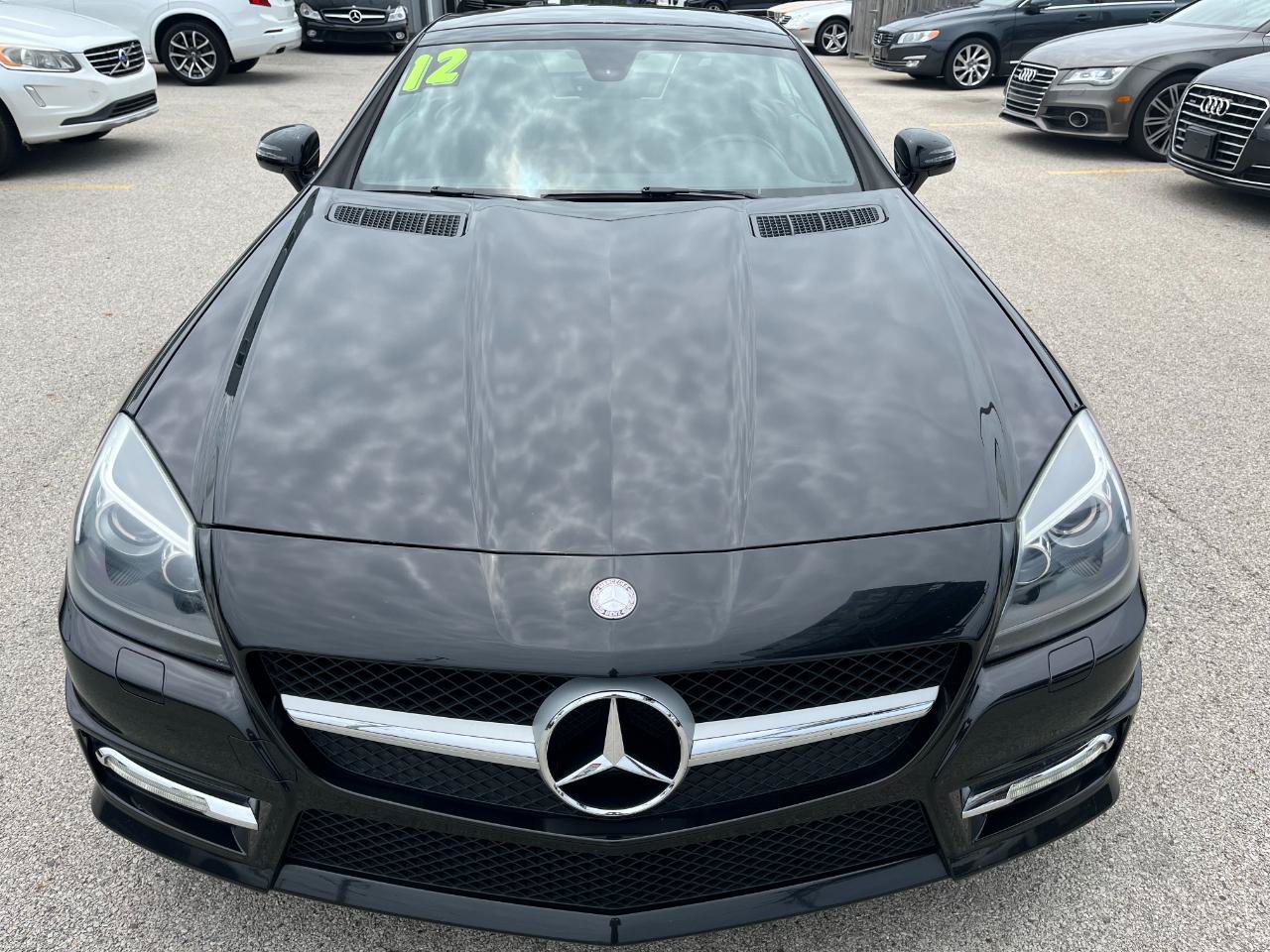 Used 2012 Mercedes-Benz SLK 350 image 9