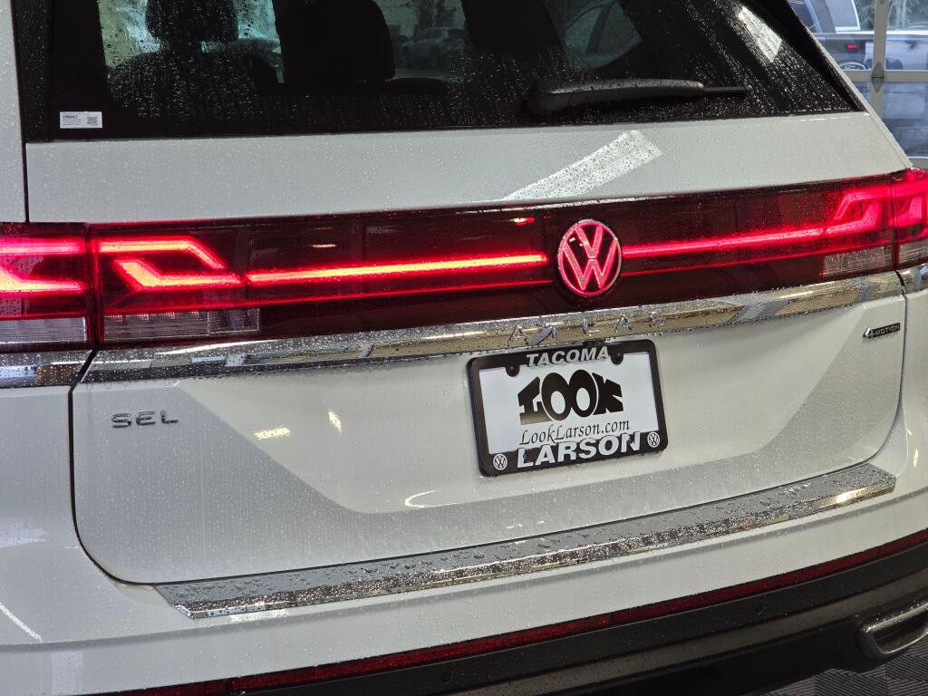 New 2026 Volkswagen Atlas SEL image 13