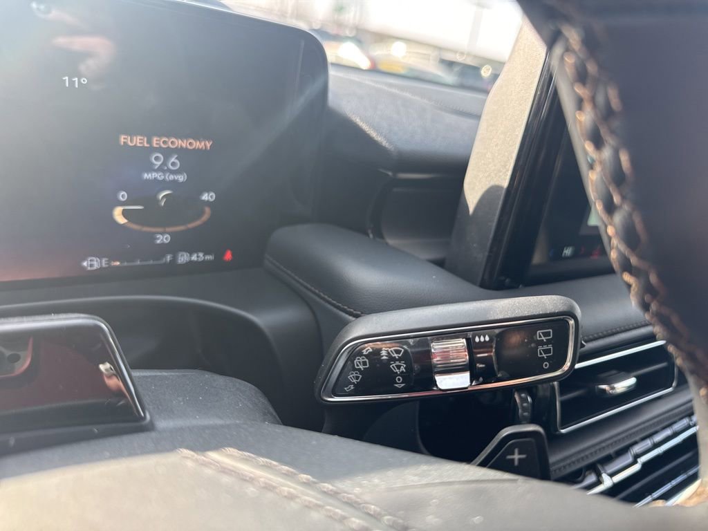 New 2026 Lincoln Aviator AWD image 14