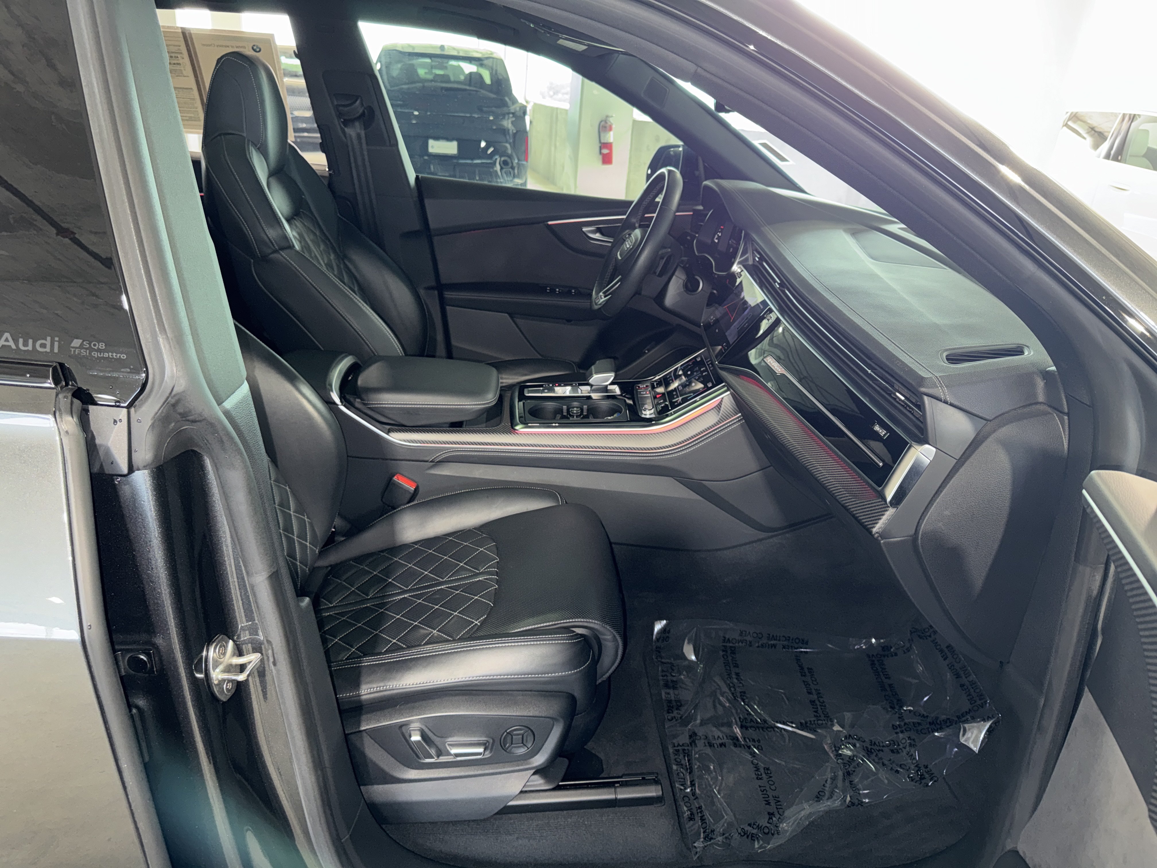 Used 2024 Audi SQ8 Premium Plus AWD/4WD image 10