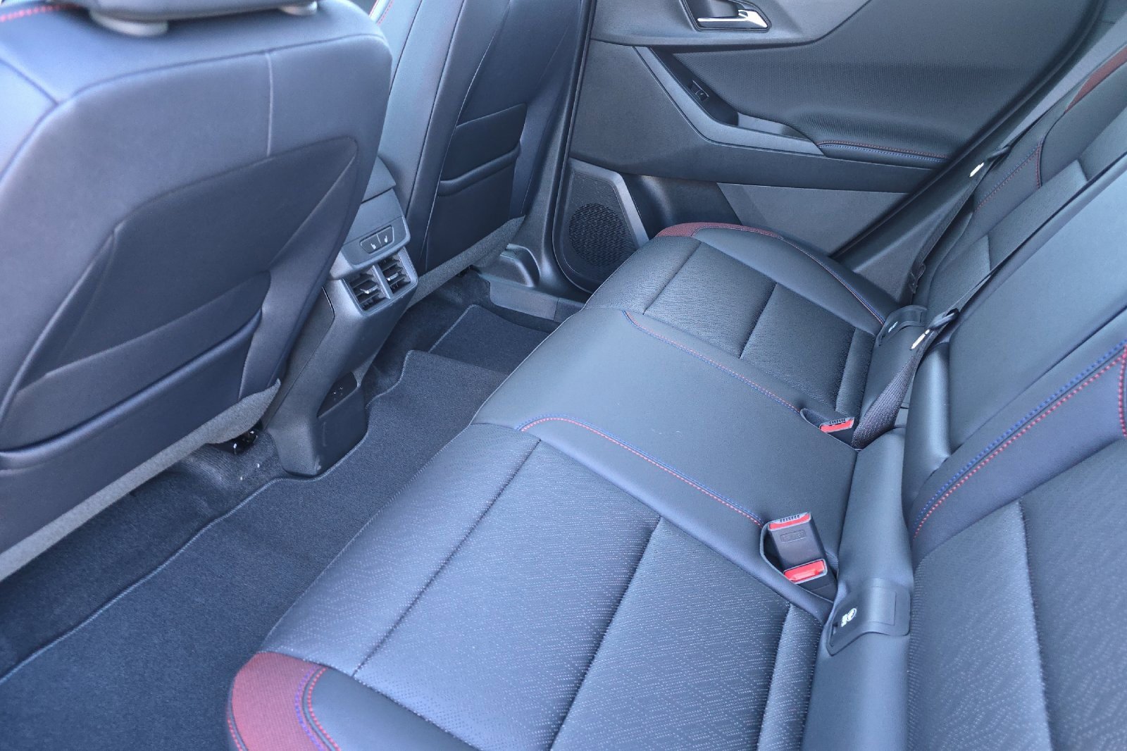 New 2026 Chevrolet Equinox RS w/ Convenience Package III image 12