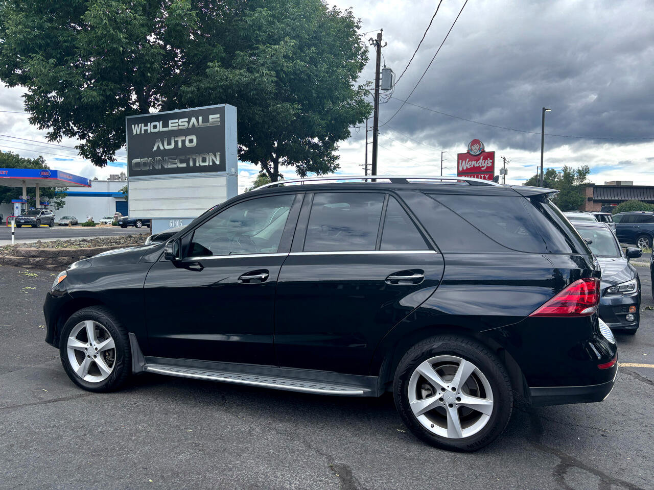 Used 2016 Mercedes-Benz GLE 350 4MATIC image 2