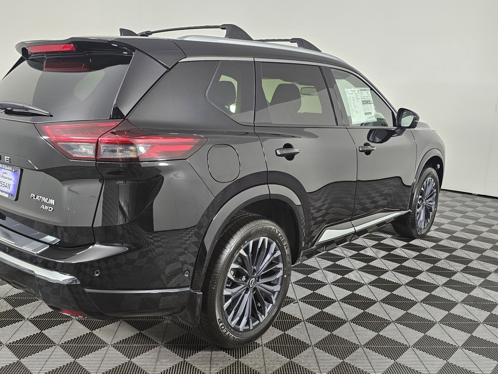 New 2026 Nissan Rogue Platinum w/ Platinum Premium Package image 4