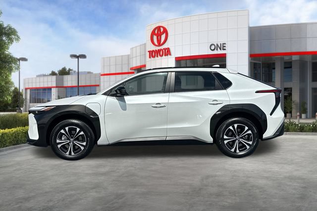 Certified 2024 Toyota bZ4X FWD w/ Weather Package image 9