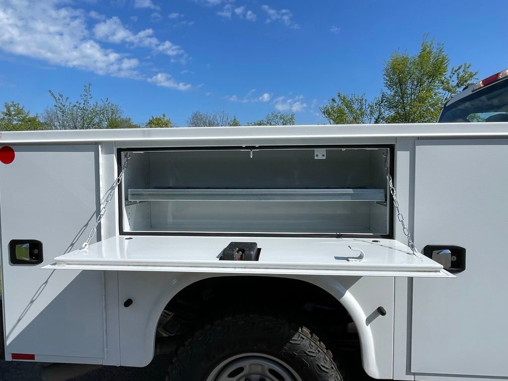 New 2026 Ford F350 XL w/ XL Off-Road Package AWD/4WD image 19