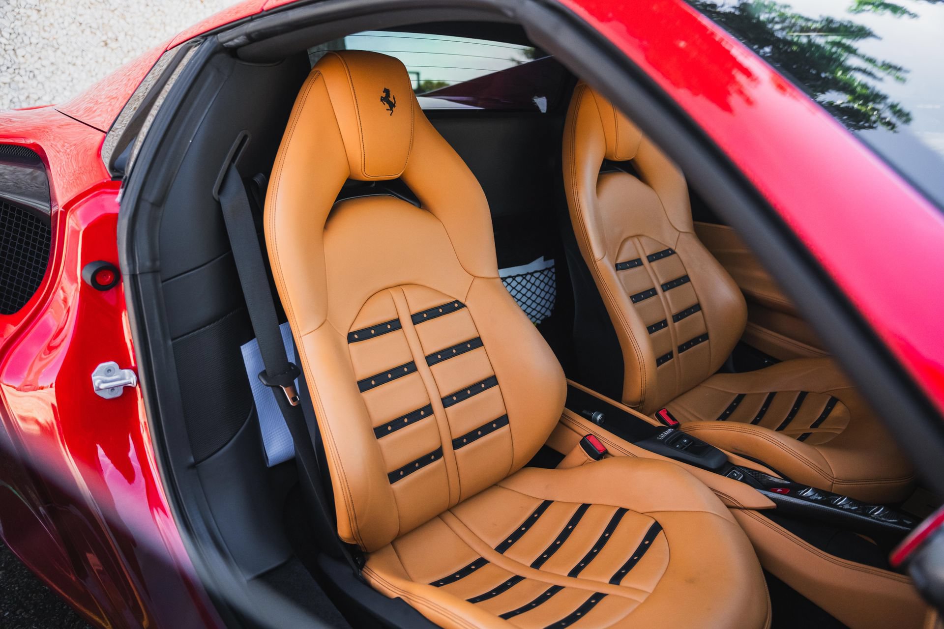 Used 2021 Ferrari F8 Tributo RWD image 52