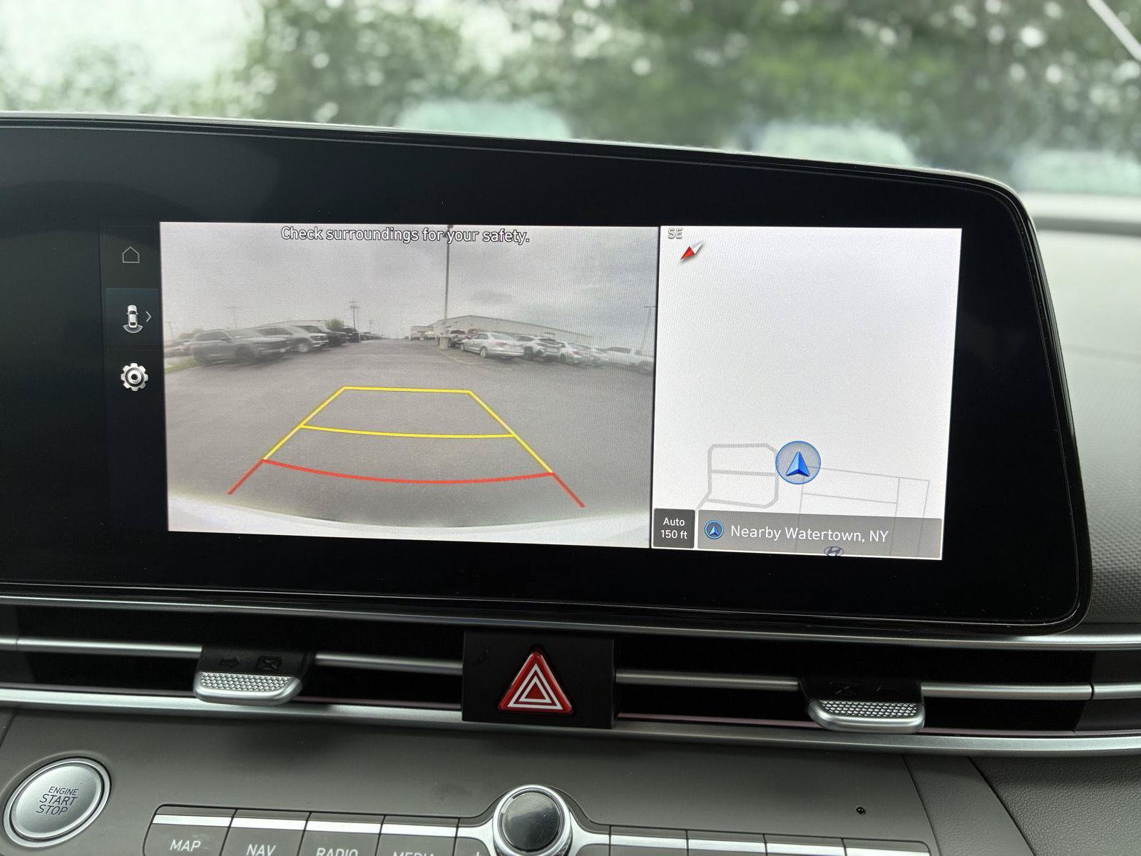 Used 2025 Hyundai Elantra SEL FWD image 19