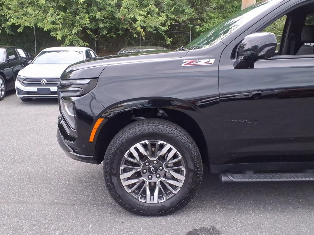 Certified 2025 Chevrolet Tahoe Z71 AWD/4WD image 6