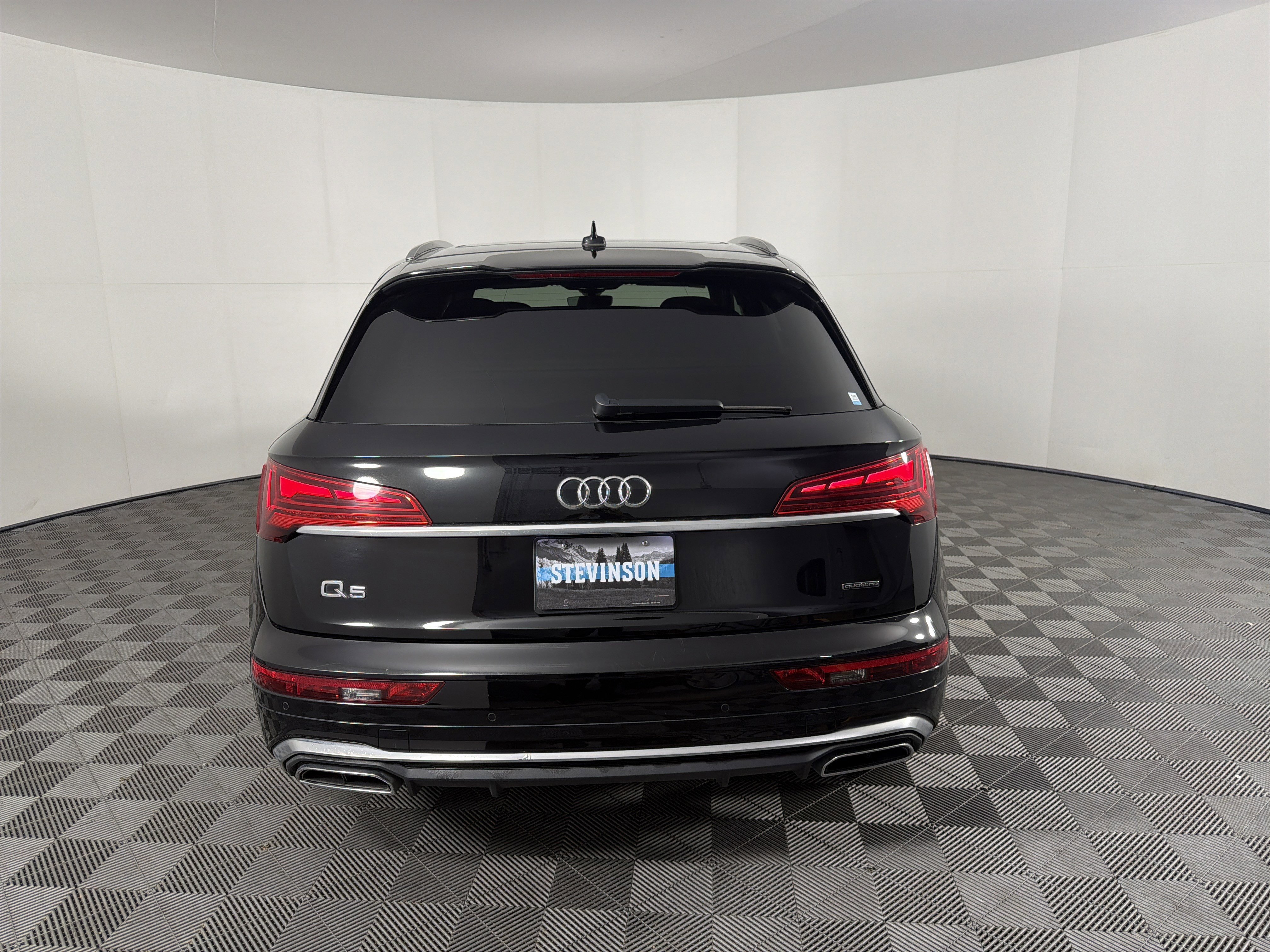 Used 2021 Audi Q5 e Premium Plus w/ Premium Plus Package image 28