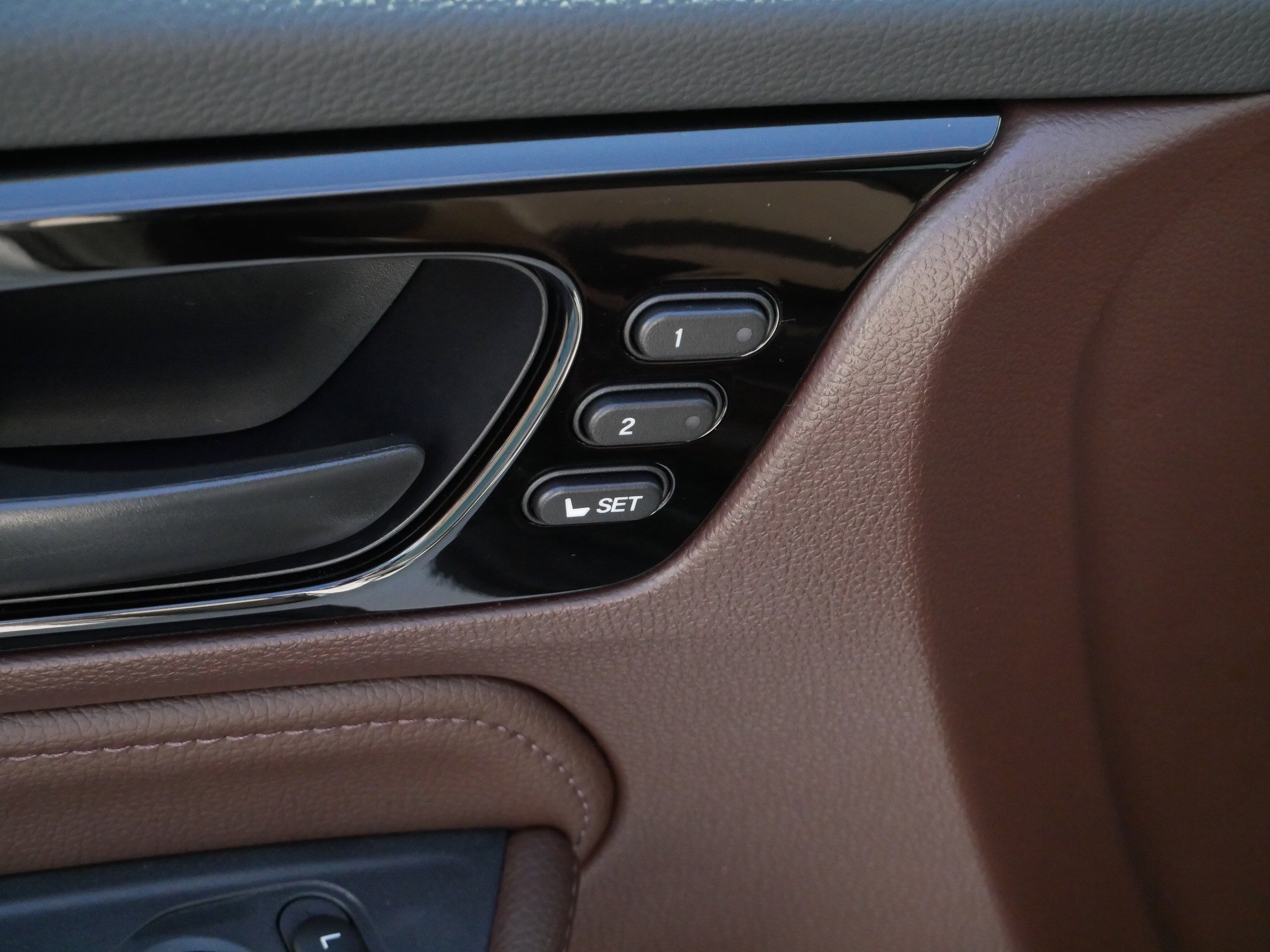 Certified 2026 Honda Odyssey Touring image 19